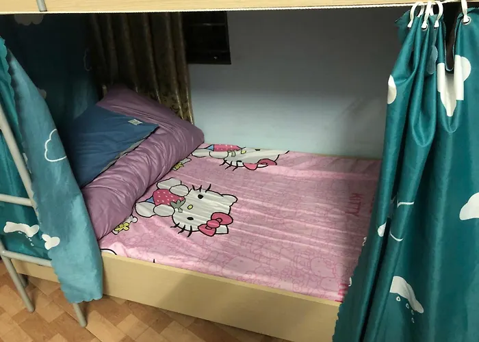 Poem Hostel Ha Long